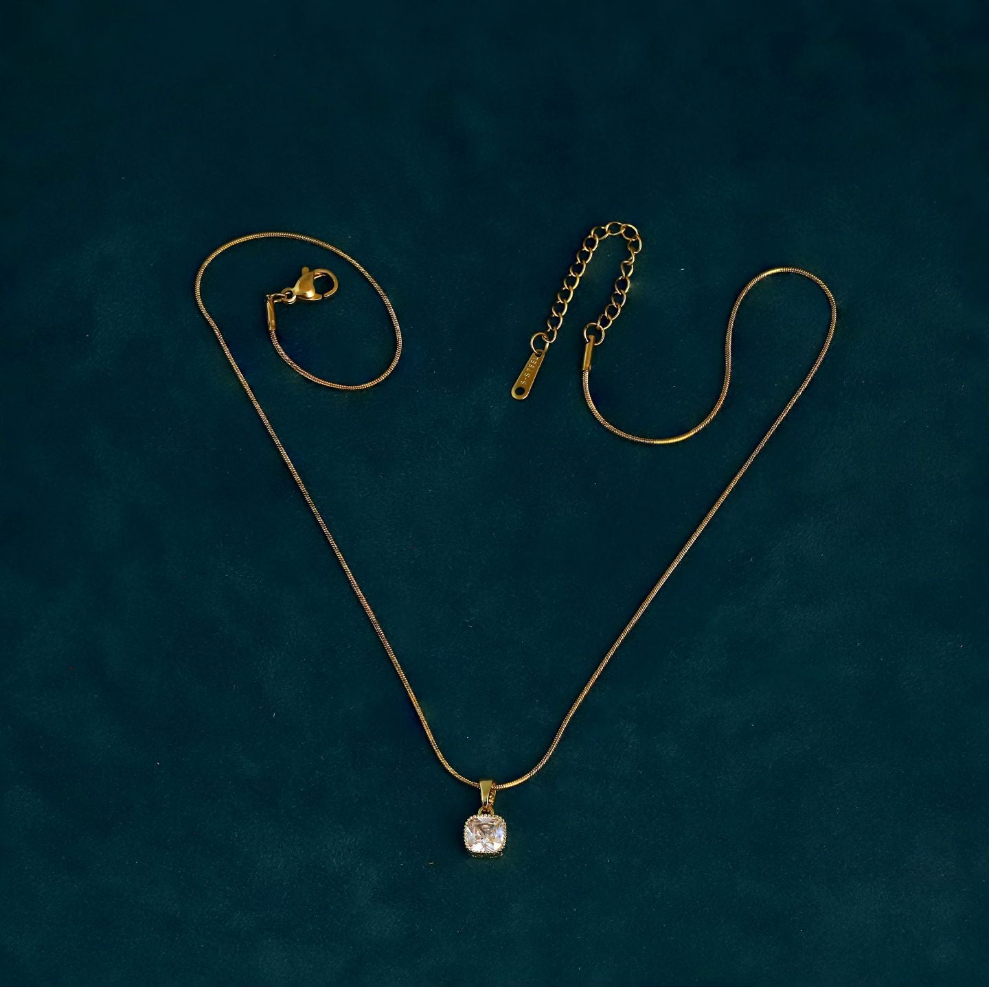Minimalist Solitaire Crystal Pendant Necklace