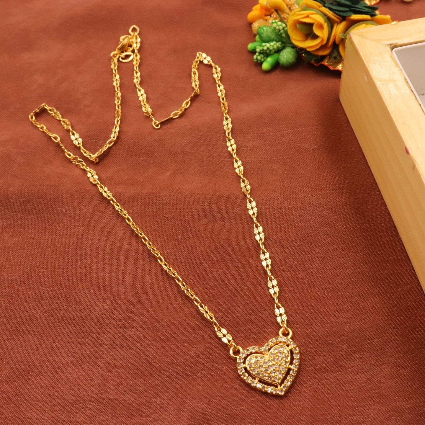 Madhuri One Gram Gold Plated Pendant Chain