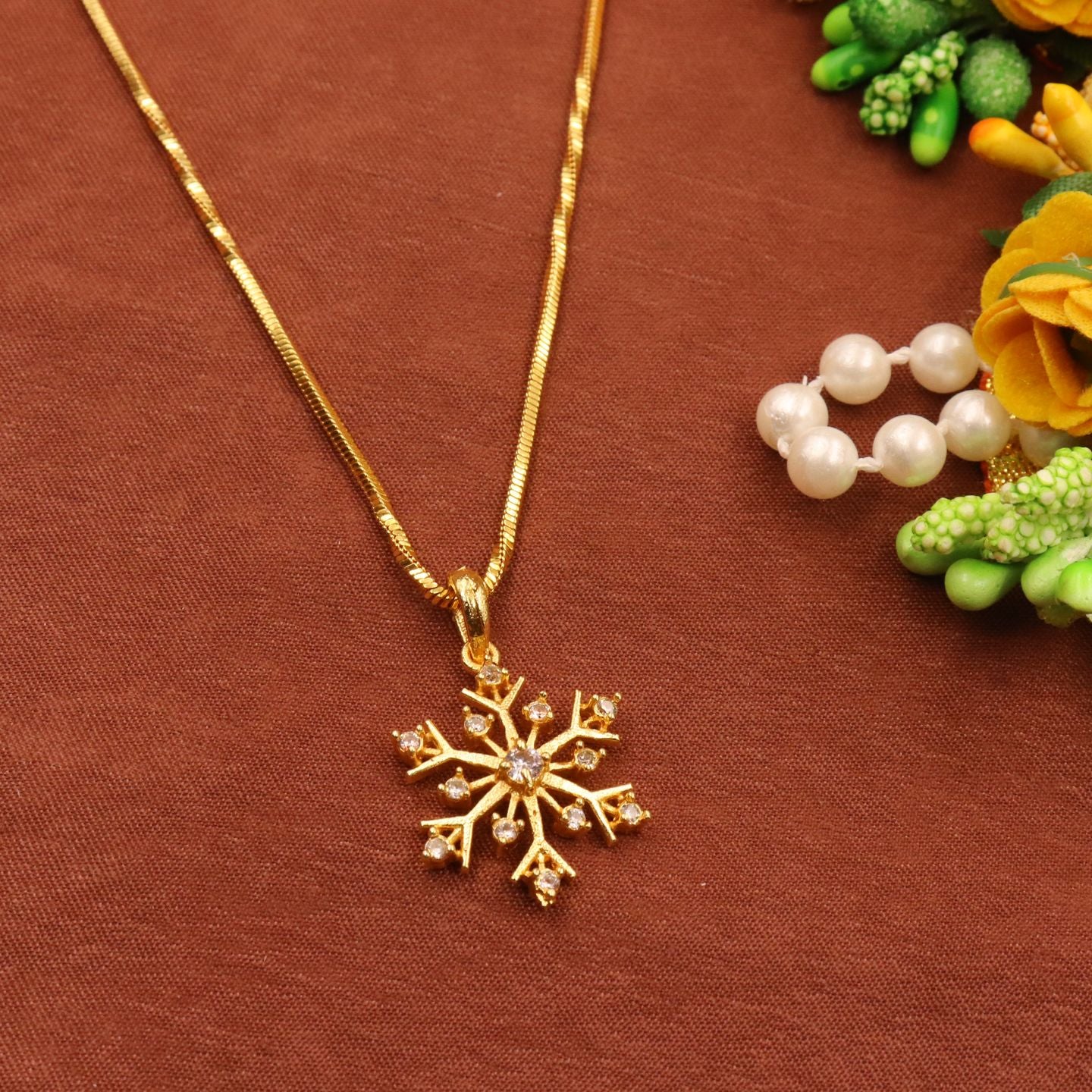 Divyatara One Gram Gold Plated Pendant Chain