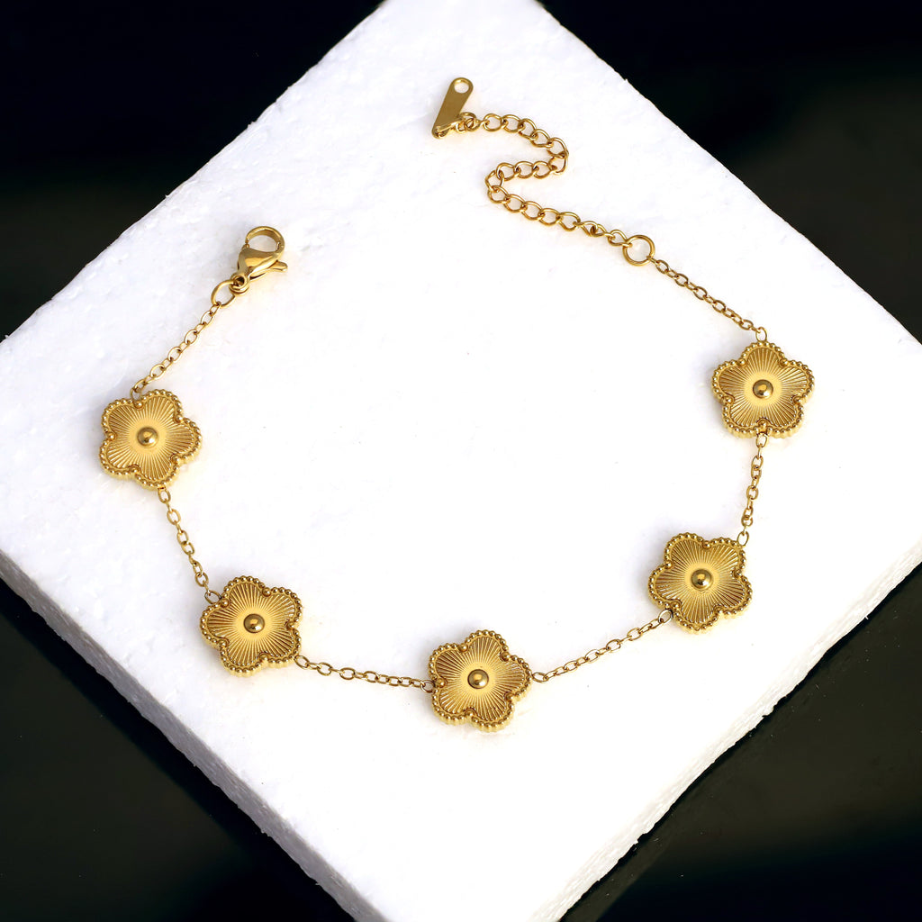 Premium Gold-Plated Four Leaf Clover Charm Bracelet
