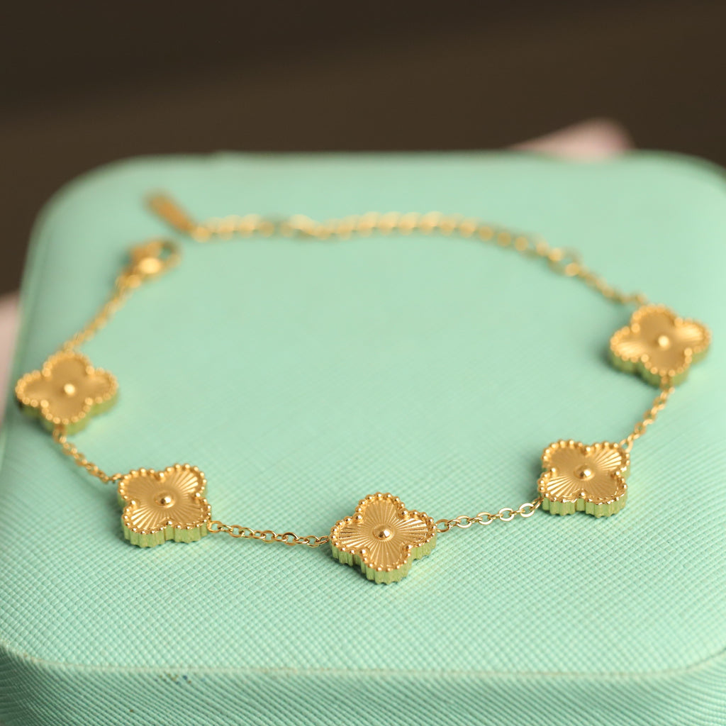 Premium Gold-Plated Four Leaf Clover Charm Bracelet