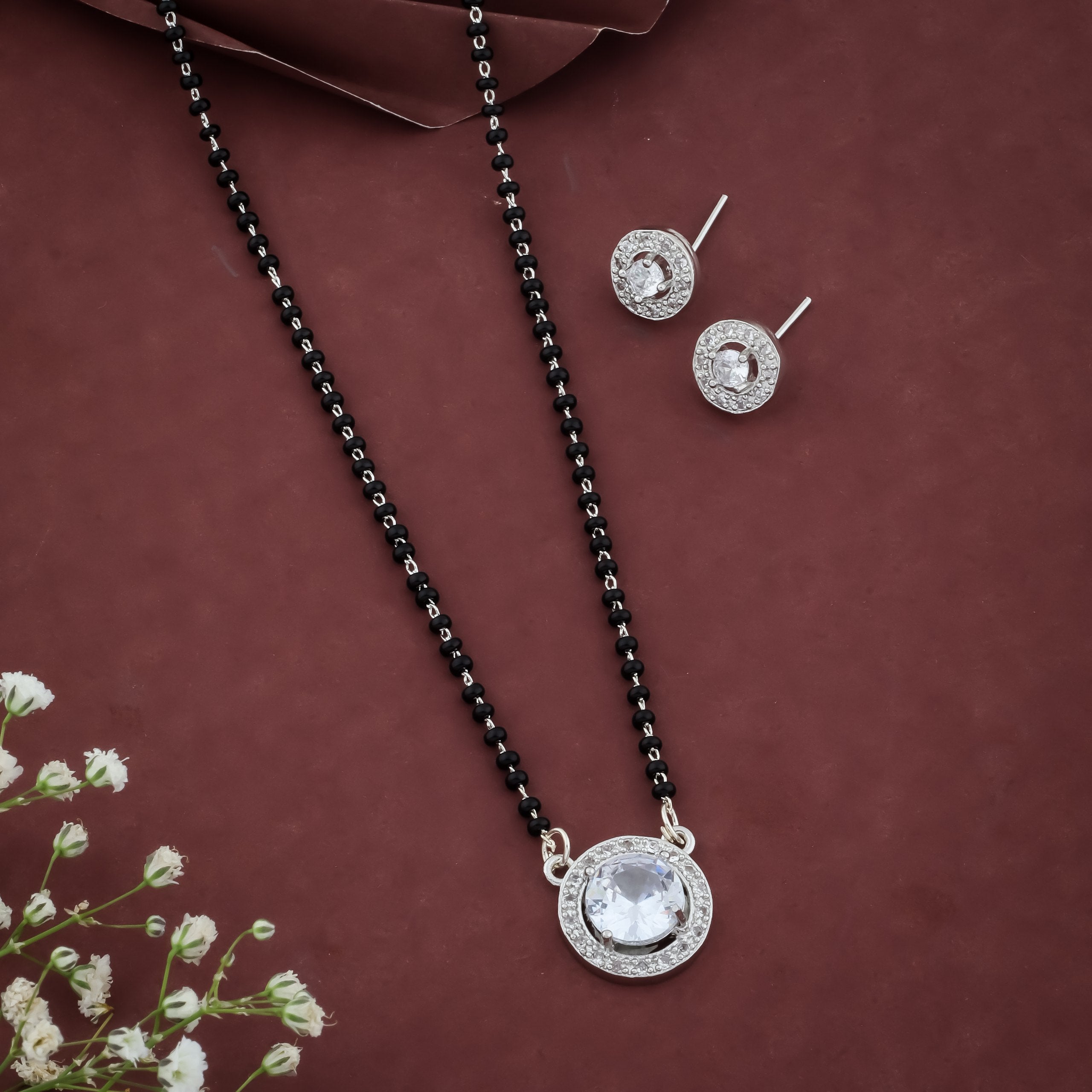 Niharika Mangalsutra